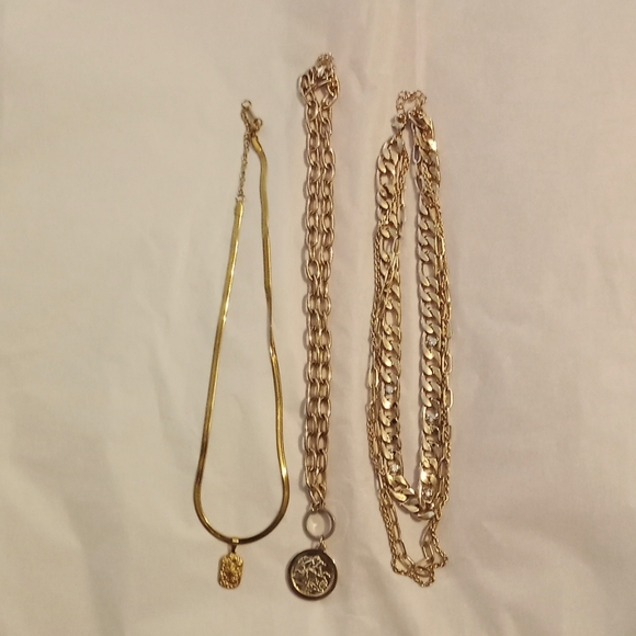 Jewelry - 3 COSTUME JEWELRY GOLD TONE NECKLACES